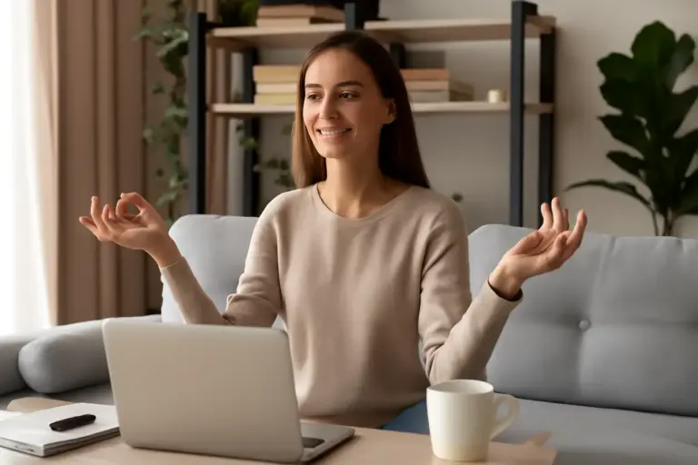 Prevenzione del burnout personale: la strategia giornaliera che protegge motivazione e serenità